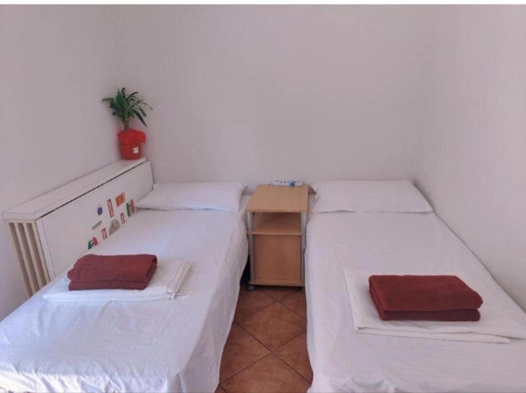 Linda'S Apparment Rooms Mestre Esterno foto